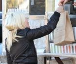Tori Spelling à Los Angeles, le 21 janvier 2012.