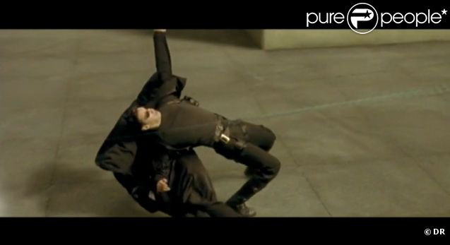 L'effet  bullet time  dans  Matrix  en 1999.