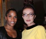 Audrey Chauveau et Eva Minge en backstage du défilé Eva Minge & Esotiq collection Printemps-Été 2012 durant la Fashion Week à l'hôtel Shangri La à Paris le 25 janvier 2012