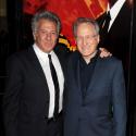 Dustin Hoffman entouré de sa femme et son fils pour une magouille de luxe