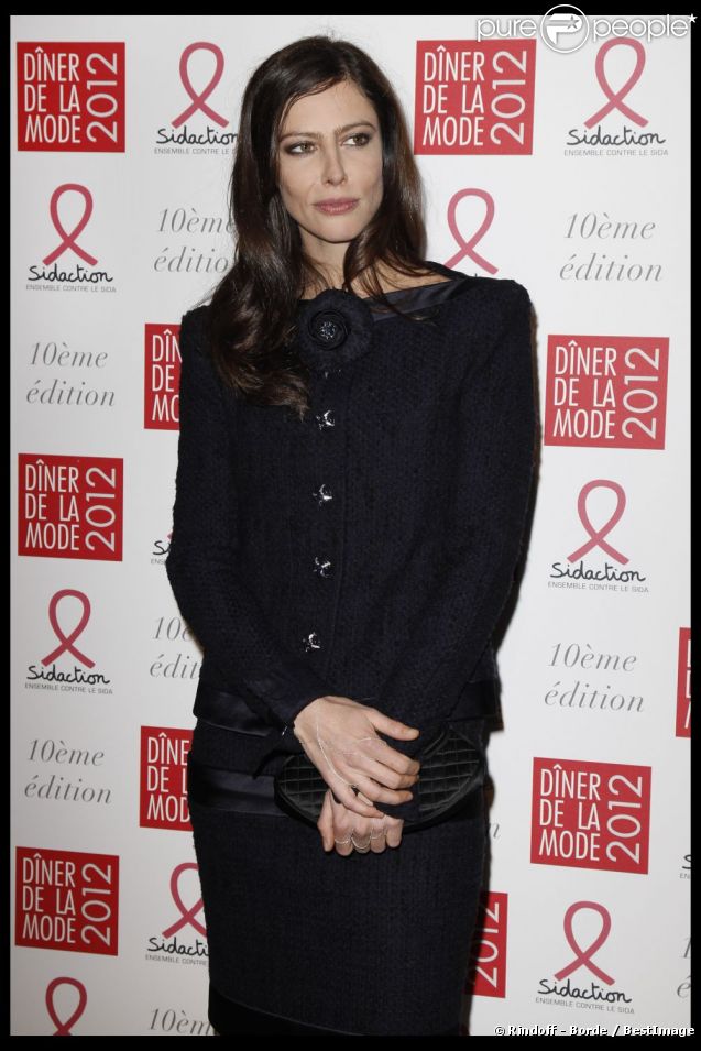 Anna Mouglalis au dixième Dîner De La Mode contre le Sida à Paris, le 26 janvier 2012.