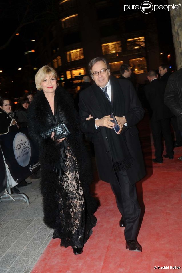 Nonce Paolini et son épouse aux Globes de Cristal, au Lido, le 6 février 2012.