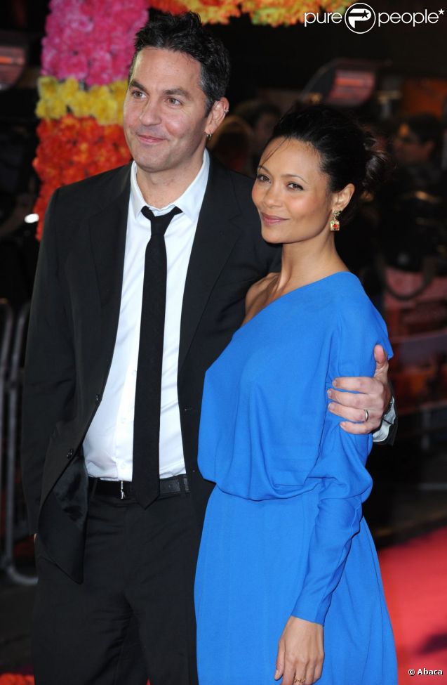 Thandie Newton et le scénariste Ol Parker à l'avant-première du film Indian Palace à Londres, le 7 février 2012.