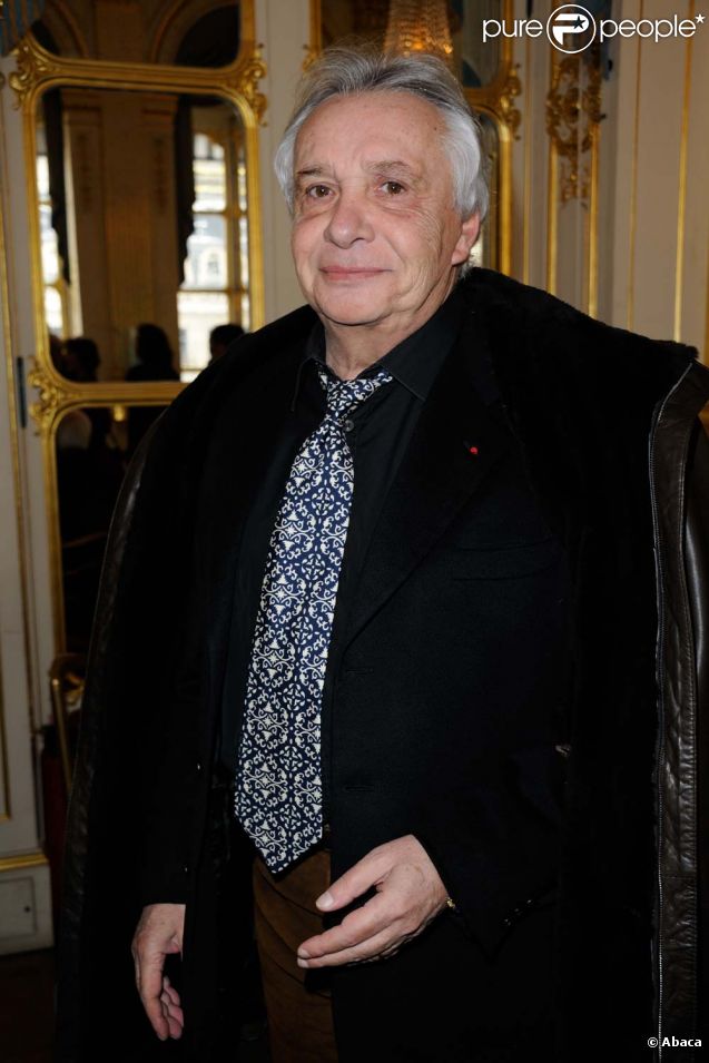 Michel Sardou au ministère de la Culture, à Paris le 8 février 2012. 