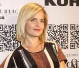 Mena Suvari au premier défilé de la marque Rock & Republic pour Kohl's, à New York, le 10 février 2012.