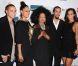 Diana Ross pose en famille sur le tapis rouge, lors de la soirée des Pre-Grammy, le samedi 11 février 2012 à Los Angeles.
