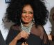 Diana Ross pose sur le tapis rouge, lors de la soirée des Pre-Grammy, le samedi 11 février 2012 à Los Angeles.