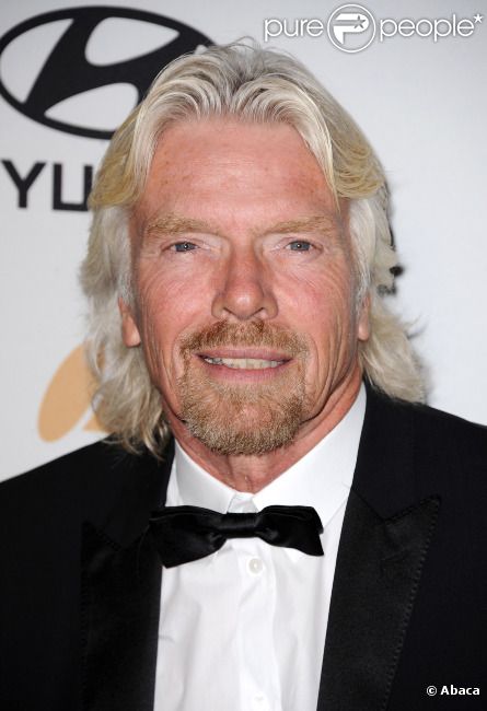 Richard Branson pose sur le tapis rouge, lors de la soirée des Pre-Grammy, le samedi 11 février 2012 à Los Angeles.