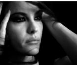 Vidéo ELLE.com de Liv Tyler dans la peau d'une chanteuse pour Givenchy