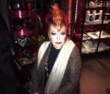 Coiffure punk pour Régine à La Flèche d\'Or à l\'occasion des PIAS Nites, à Paris, le 15 février 2012.