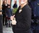  La princesse Victoria à l'hôpital Karolinska fin janvier 2012. 
 Moins de neuf heures après avoir donné naissance à son premier enfant, une petite princesse née le 23 février 2012 à 4h26, la princesse Victoria de Suède quittait la maternité de l'hôpital Karolinska de Stockholm avec son mari le prince Daniel pour rentrer au Palais Haga. 