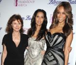 Susan Sarandon, Padma Lakshmi et Tyra Banks, trois ravissantes femmes lors du quatrième Blossom Ball organisé à la New York Public Library. Le 15 mars 2012.