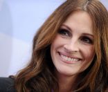 Julia Roberts renversante lors de la première de Mirror Mirror à Los Angeles le 17 mars 2012