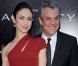 Olga Kurylenko présente la série  Magic City  en mars 2012 à Los Angeles, en compagnie de Danny Huston. 
