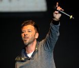 Christophe Maé assure lors de l\'événement Une Nuit à Makala, au Zénith de Lille le lundi 26 mars 2012