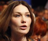 Carla Bruni-Sarkozy au meeting de Bordeaux, le 3 mars 2012.