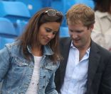 Pippa Middleton et le comte George Percy ensemble à Wimbledon en juin 2011.