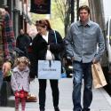 Alyson Hannigan : Très enceinte, elle profite de sa grossesse en famille