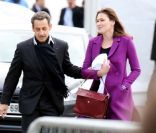 La Concorde : Carla Bruni et les people à fond pour Nicolas Sarkozy