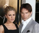 Anna Paquin et Stephen Moyer lors de la présentation de la 4ème saison de True Blood à Los Angeles en juin 2011