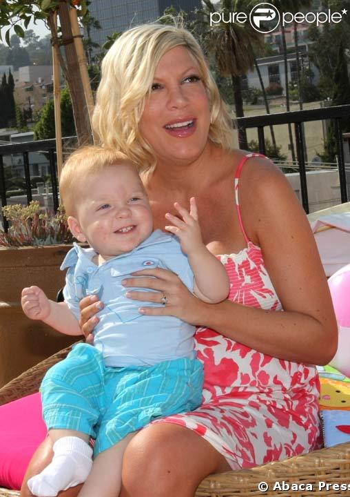Dean McDermott et son fils Liam Aaron 