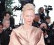 Tilda Swinton sur le tapis rouge de l'ouverture du festival de Cannes 2012 le 16 mai