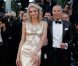 Sarah Marshall et Jean-Claude Jitrois sur le tapis rouge de l'ouverture du festival de Cannes 2012 le 16 mai