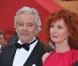 Pierre Arditi et Sabine Azéma sur le tapis rouge du Palais des festivals avant la projection du film  Vous N'avez encore rien vu , le 21 mai 2012.