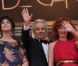 Anny Duperey, Pierre Arditi, Sabine Azéma, Alain Resnais et Anne Consigny sur le tapis rouge du Palais des festivals avant la projection du film  Vous N'avez encore rien vu , le 21 mai 2012.