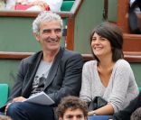 Roland-Garros : Estelle Denis et Raymond Domenech, amoureux et complices