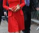 Elizabeth II avait réuni autour d'elle sur la barge royale Spirit of Chartwell le duc d'Edimbourg, le prince Charles et Camilla Parker Bowles, le prince William et Catherine, duchesse de Cambridge (Kate Middleton), et le prince Harry, pour la parade fluviale sur la Tamise du jubilé de diamant, le 3 juin 2012.