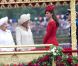 Elizabeth II avait réuni autour d'elle sur la barge royale Spirit of Chartwell le duc d'Edimbourg, le prince Charles et Camilla Parker Bowles, le prince William et Catherine, duchesse de Cambridge (Kate Middleton), et le prince Harry, pour la parade fluviale sur la Tamise du jubilé de diamant, le 3 juin 2012.