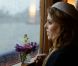  La princesse Beatrice. 
 Elizabeth II avait réuni autour d'elle sur la barge royale Spirit of Chartwell le duc d'Edimbourg, le prince Charles et Camilla Parker Bowles, le prince William et Catherine, duchesse de Cambridge (Kate Middleton), et le prince Harry, pour la parade fluviale sur la Tamise du jubilé de diamant, le 3 juin 2012. 