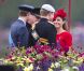 Kate Middleton, presque plus rouge que la barge royale Spirit of Chartwell, a bien failli éclipser Elizabeth II lors de la parade fluviale sur la Tamise pour le jubilé de diamant de la reine, à Londres, le 3 juin 2012.