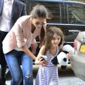 Suri Cruise : Pourrie gâtée, la petite gourmande retrouve sa maman