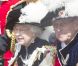 La reine Elizabeth II et le prince Philip lors de la cérémonie de l'Ordre de la Jarretière au château Windsor, à Londres, le 18 juin 2012