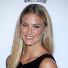 Bar Refaeli le 24 mai 2012 à New York