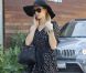 Paris Hilton s'offre une séance de shopping à Los Angeles, le samedi 30 juin 2012.