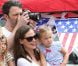 Jennifer Garner et Ben Affleck célèbrent le 4 juillet, fête nationale américaine, en compagnie de leurs deux filles Violet et Seraphina, à Los Angeles