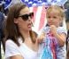 Jennifer Garner et Ben Affleck célèbrent le 4 juillet, fête nationale américaine, en compagnie de leurs deux filles Violet et Seraphina, à Los Angeles