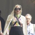 Lady Gaga, en écolière, fait des cachotteries avec Lindsay Lohan et Lana Del Rey