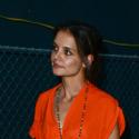 Katie Holmes flashy dans la nuit avec sa mère Kathleen