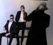 Baptiste Giabiconi et Edie Campbell pose dans le lookbook de la collection automne-hiver 2012-2013 shooté par Karl Lagerfeld