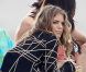AnnaLynne McCord, Jessica Stroup et Jessica Lowndes sur le tournage de la série 90210 sur la plage de Malibu, le 24 juillet 2012
