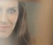 Elisa Tovati, image du clip de  Comme , extrait de l'album  Le Syndrome de Peter Pan , déjà disponible.