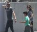 Megan Fox, enceinte, profite de son époux Brian Austin Green et de son fils Kassius à West Hollywood le 25 juillet 2012
