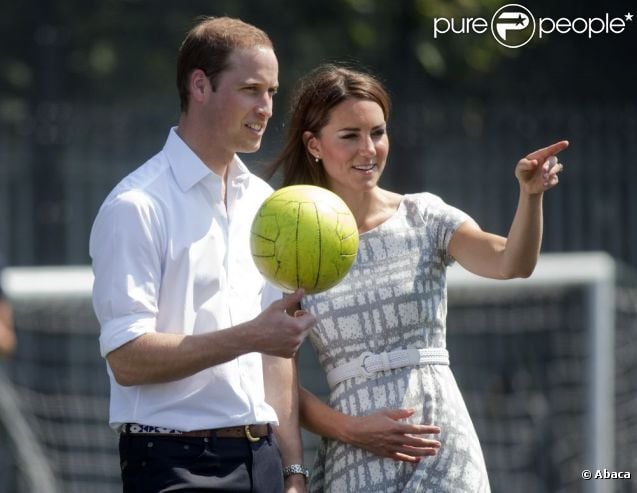 CASA REAL BRITÁNICA - Página 59 903787-kate-middleton-le-prince-william-et-le-637x0-1