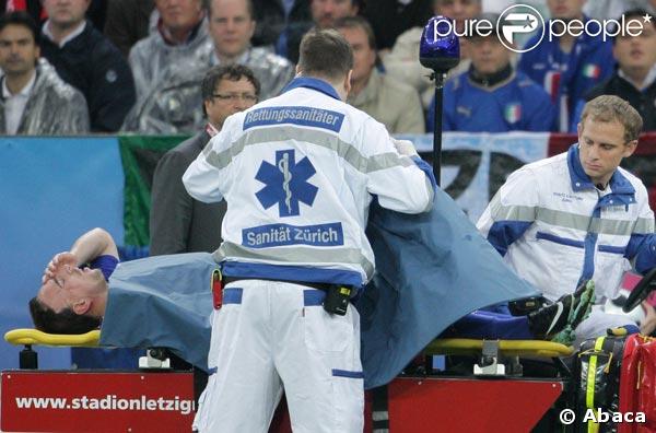Franck Ribery blessé pndant le match France Italie