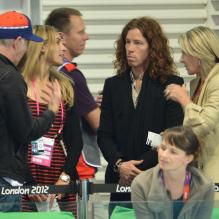 Shaun White à Londres pour les Jeux Olympiques le 1er août 2012. Bar Refaeli n'est pas loin...