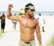Matthew McConaughey montre ses muscles en 2006 en Floride